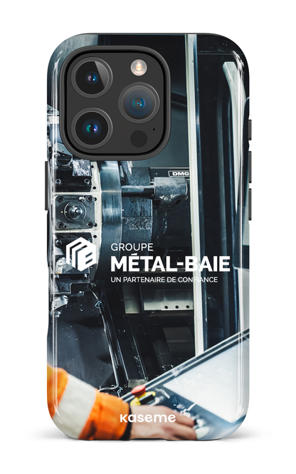 Le machinage par Métal-Baie - iPhone 16 Pro Impact Case