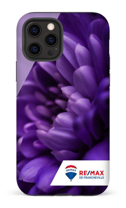iPhone 12 Pro Tough Matte Fleur gros plan de Francheville -