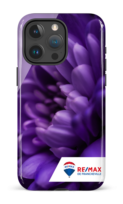 iPhone 15 Pro Max Tough Fleur gros plan de Francheville -
