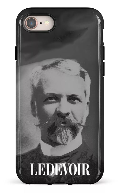 iPhone 8 Tough Henri Bourassa -